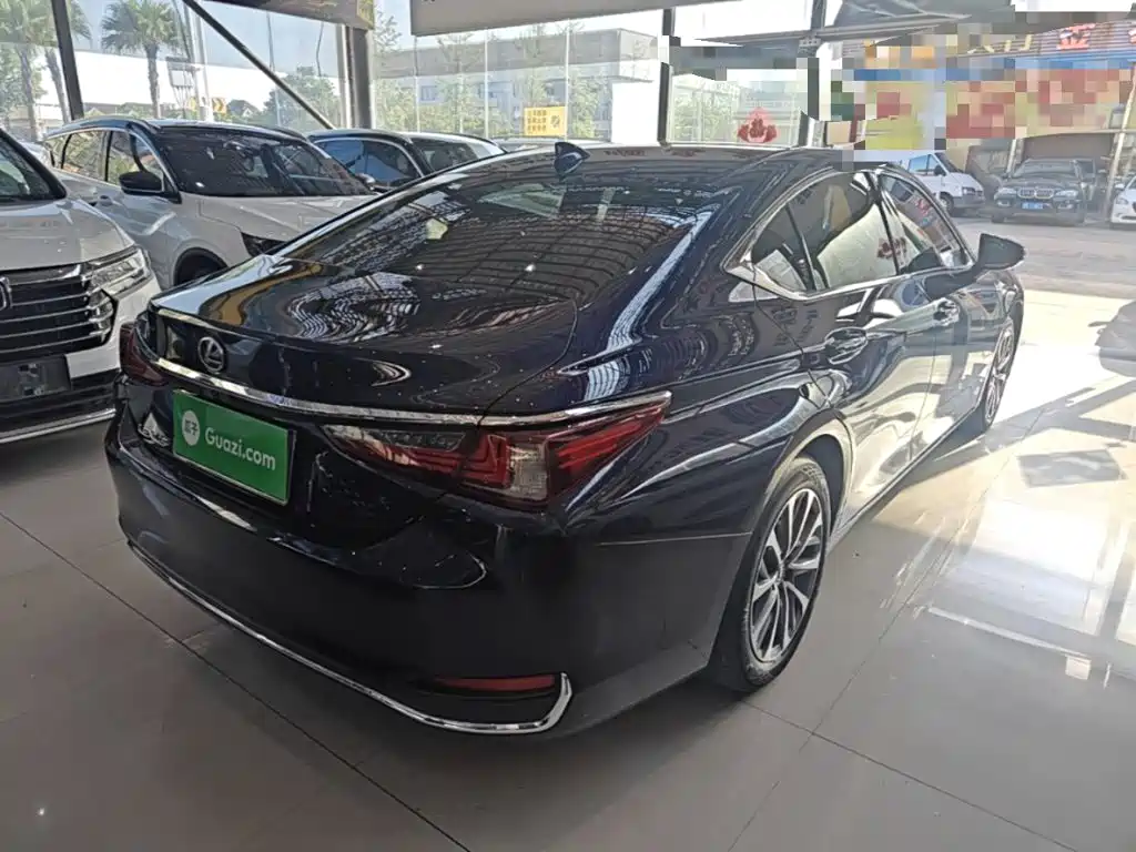 Lexus ES 2024 — фото 7