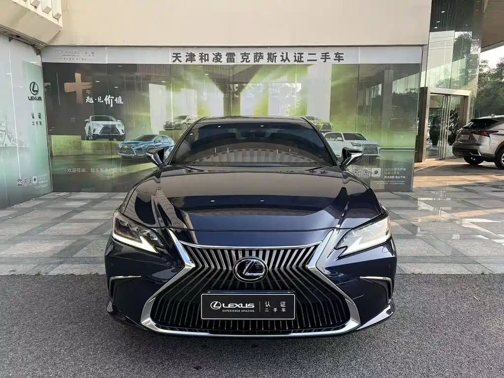 Lexus ES 2020 — фото 2