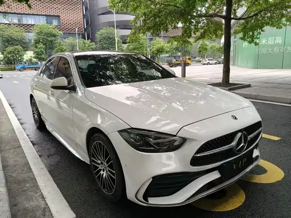 Mercedes-Benz C-Class 2022