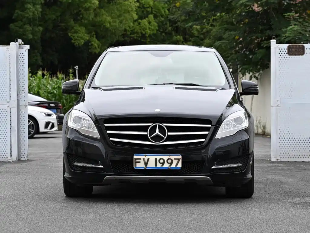 Mercedes-Benz R-Class 2016