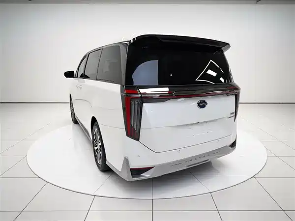 GAC Trumpchi M8 2023