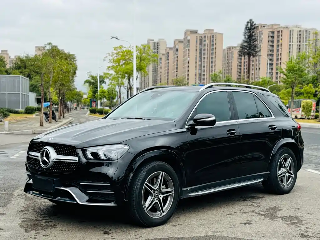 Mercedes-Benz GLE 2022 — фото 1