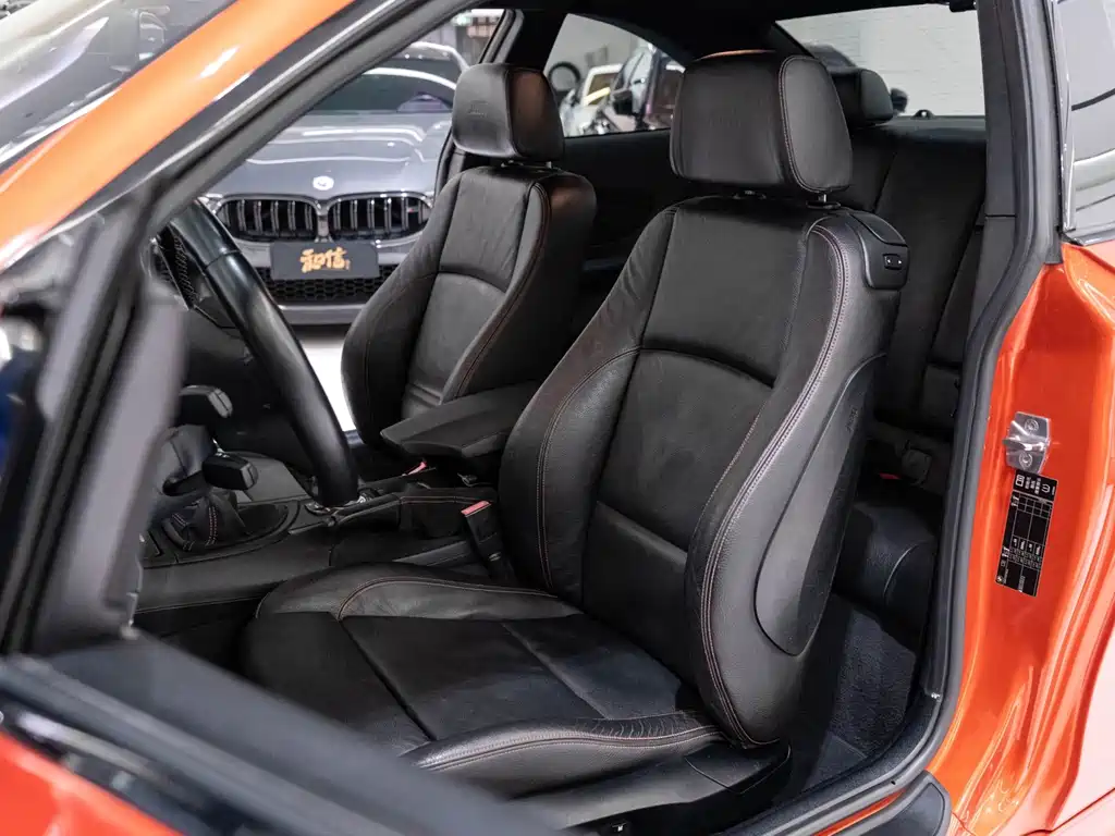 BMW 1 Series M 2018 — фото 16