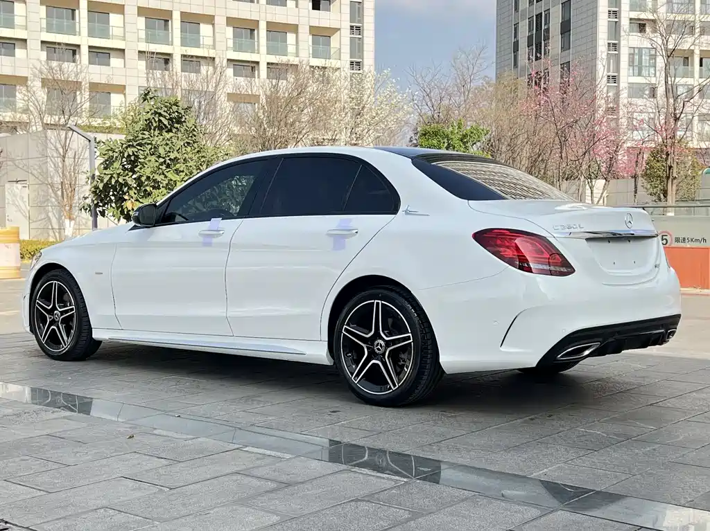 Mercedes-Benz C-Class 2021 — фото 6