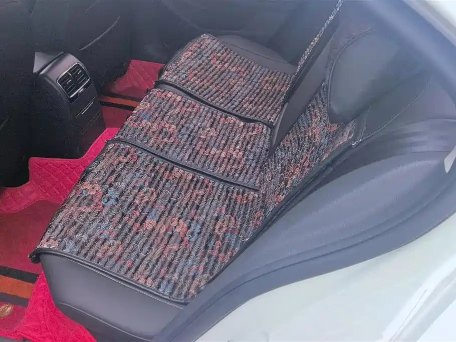 Volkswagen Sagitar 2018 — фото 11