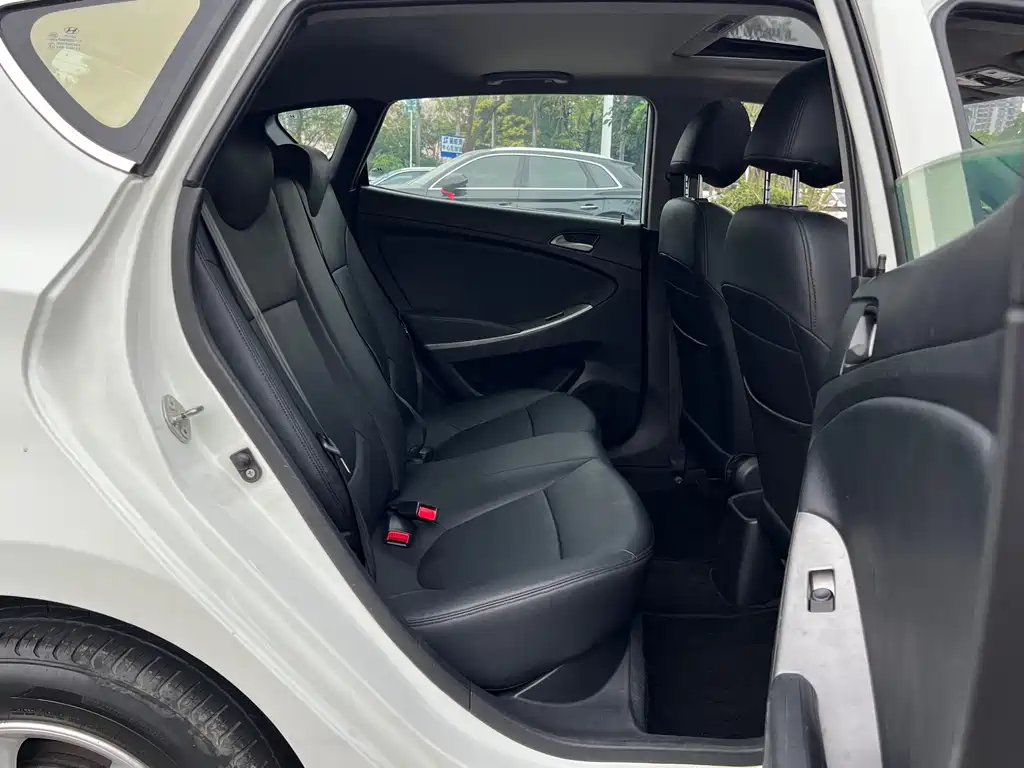Hyundai Ruiyi 2015 — фото 18