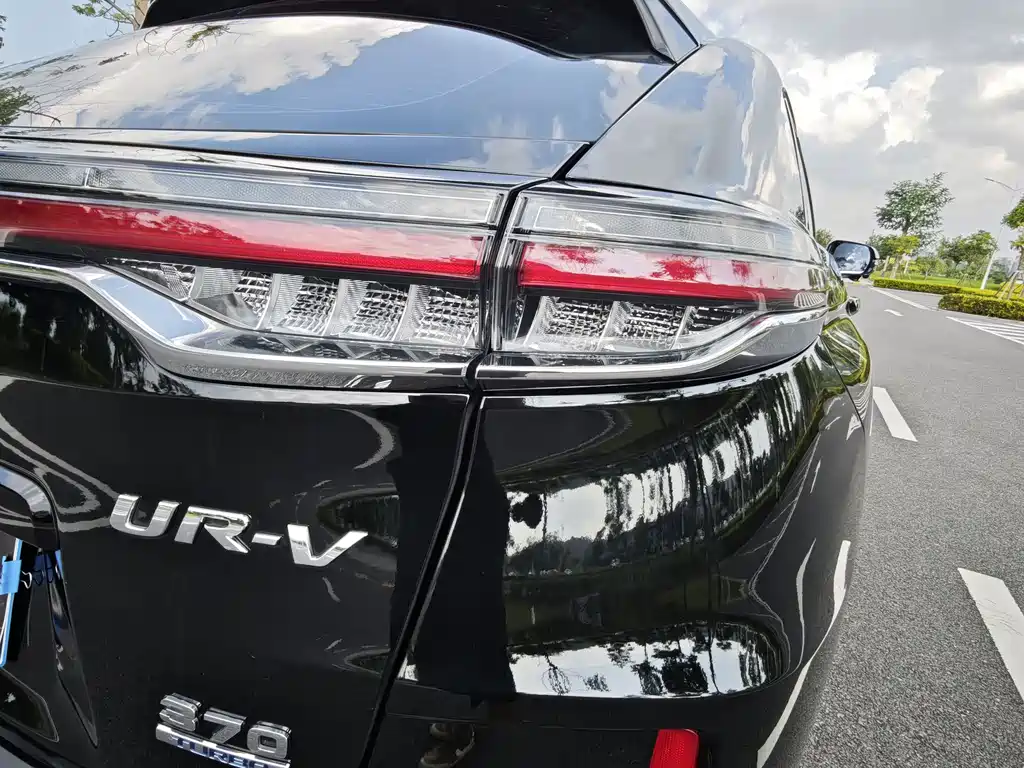 Honda UR-V 2022 — фото 27