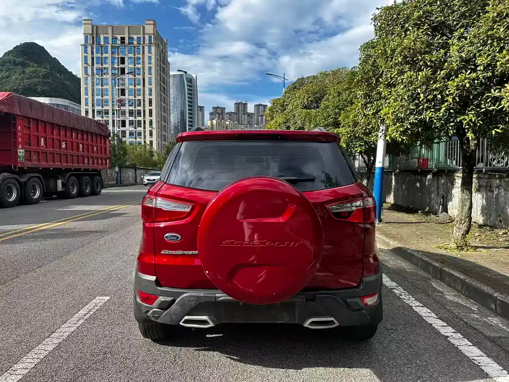 Ford Ecosport 2014 — фото 8