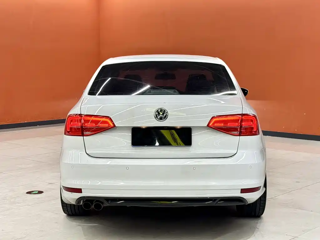 Volkswagen Sagitar 2018 — фото 12