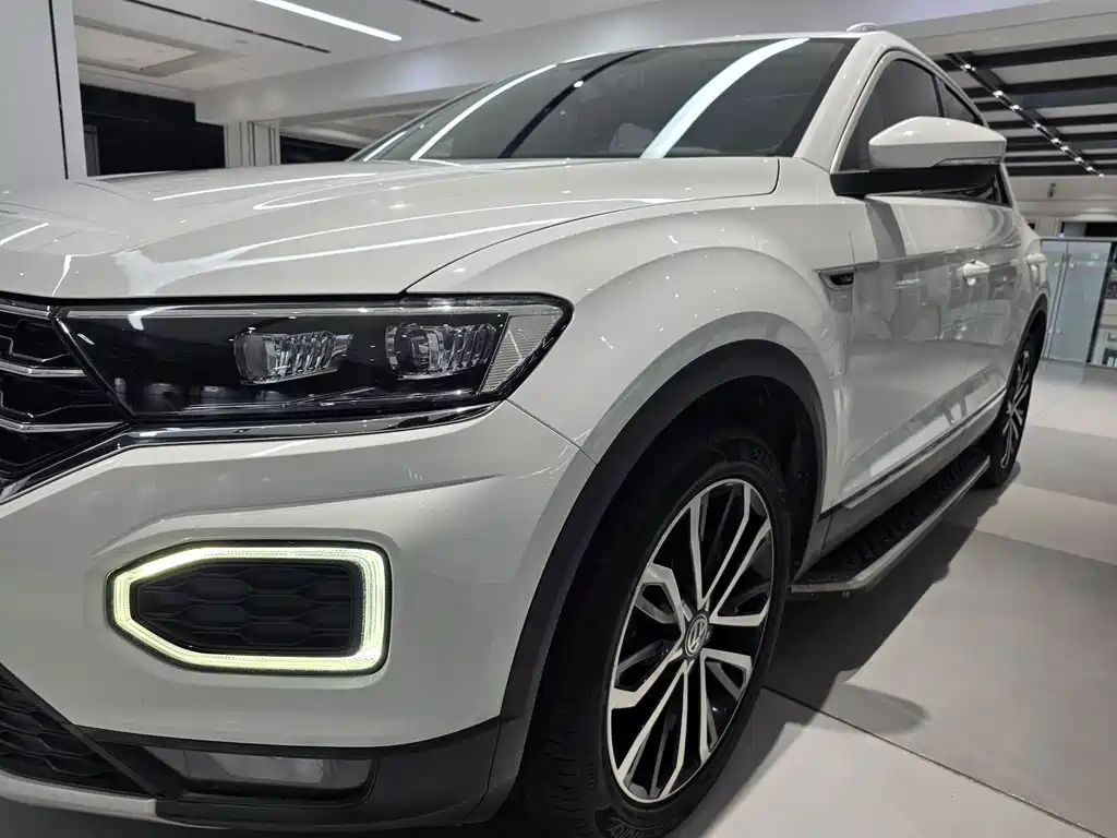 Volkswagen T-Roc 2019 — фото 13