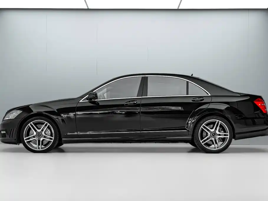 Mercedes-Benz S-Class AMG 2010 — фото 4