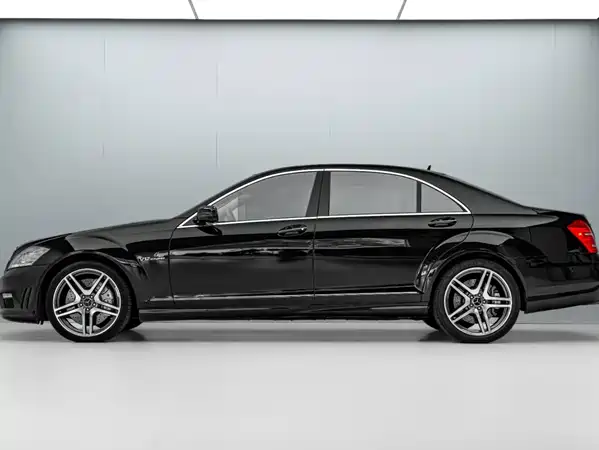 Mercedes-Benz S-Class AMG 2010