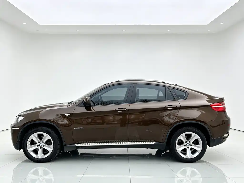 BMW X6 2012 — фото 6