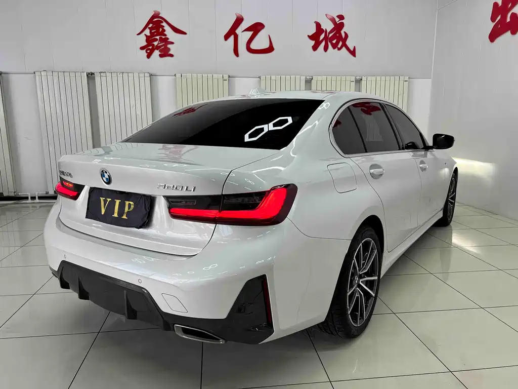 BMW 3 Series 2022