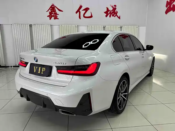 BMW 3 Series 2022