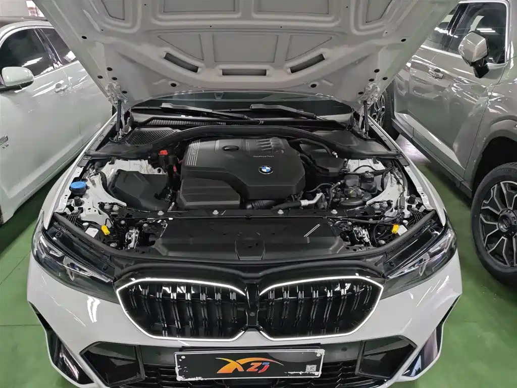 BMW 3 Series 2023 — фото 16