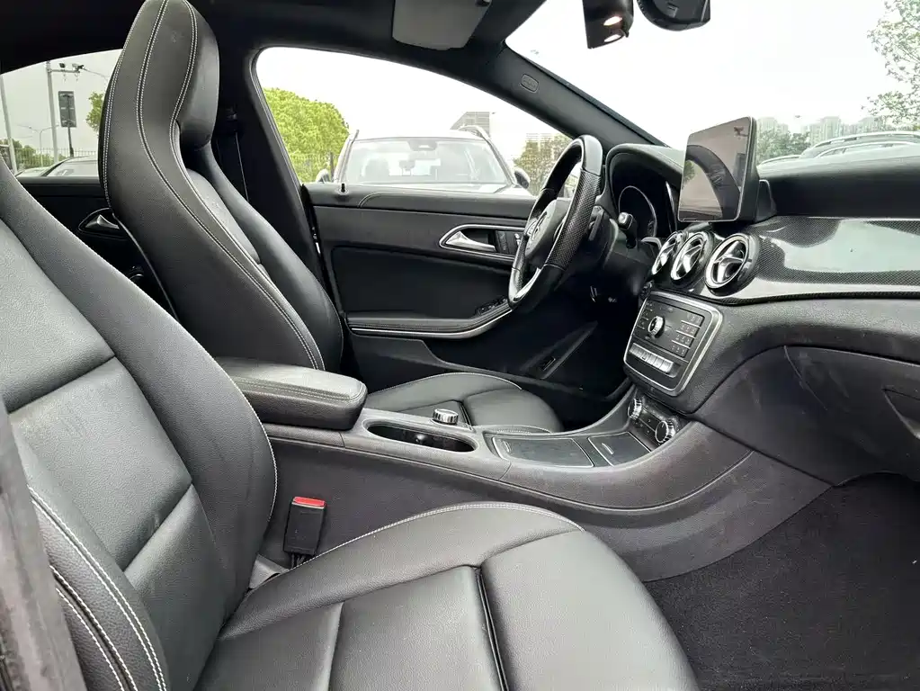 Mercedes-Benz CLA 2019 — фото 15