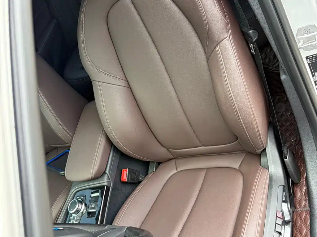 BMW 1 Series 2022