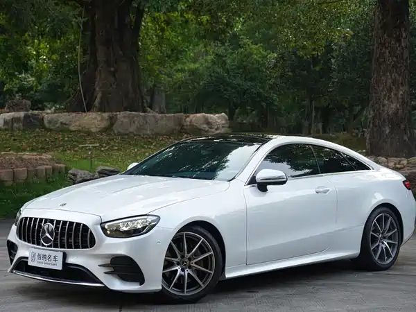 Mercedes-Benz E-Class 2021