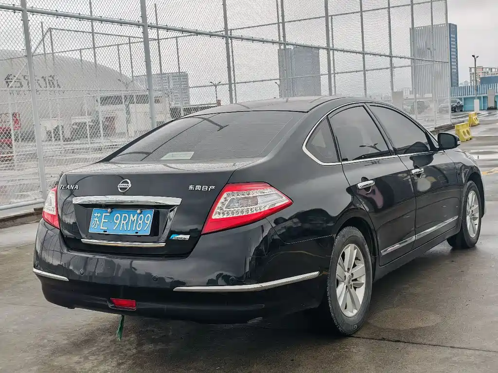 Nissan Teana 2012