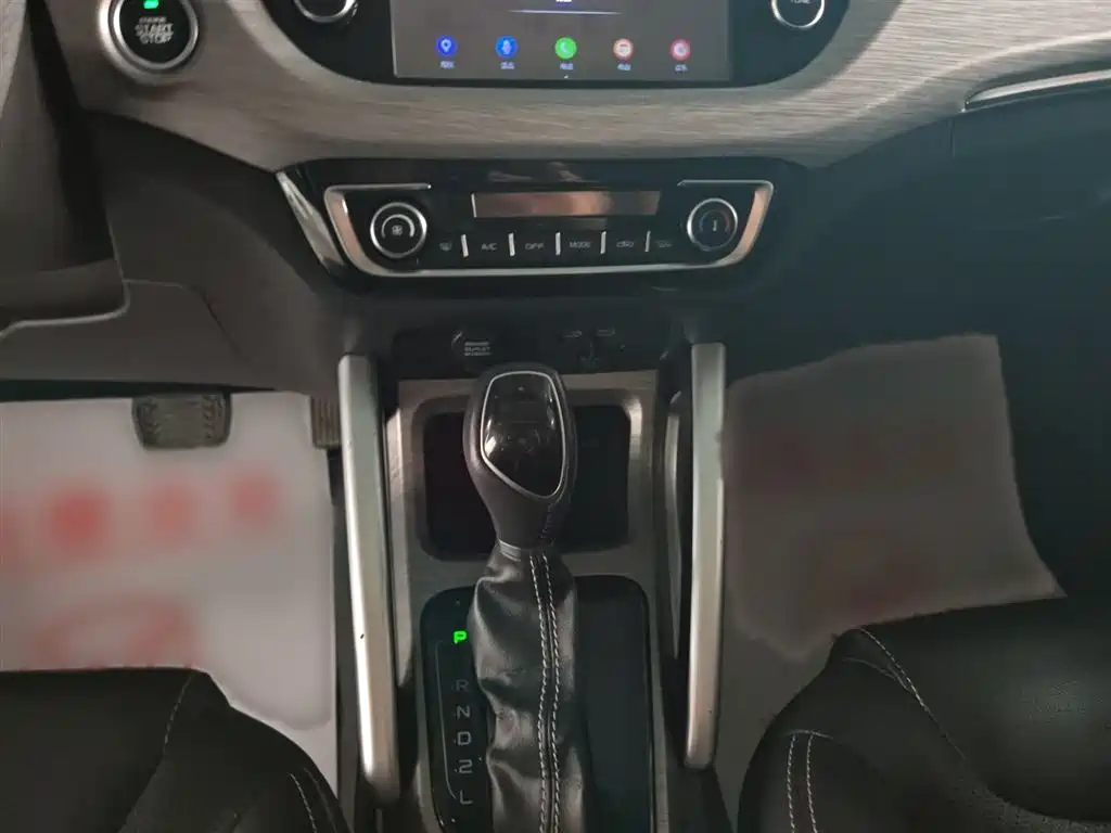 Geely Vision X3 2018 — фото 13
