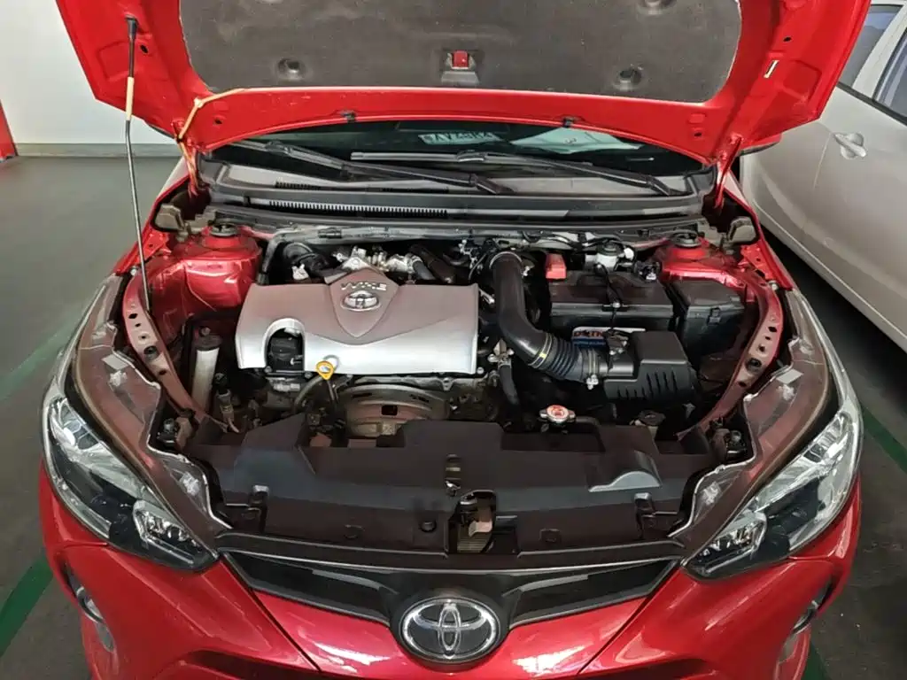 Toyota Yaris L 2019 — фото 20