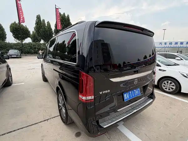 Mercedes-Benz V-Class 2023
