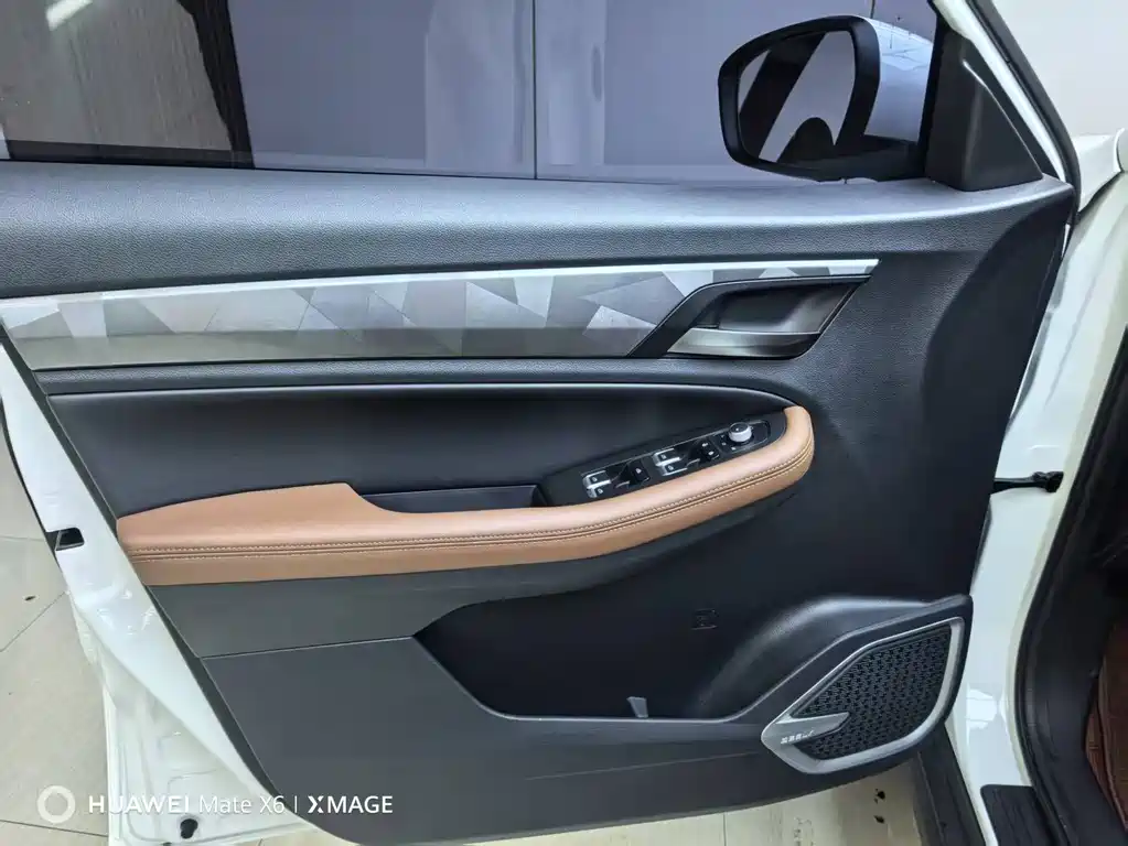 Geely Vision X6 2022 — фото 14