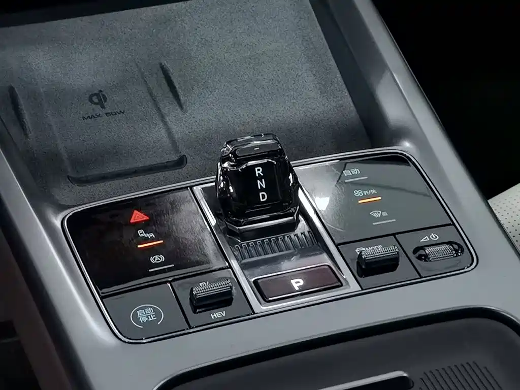BYD Seal 2023 — фото 13