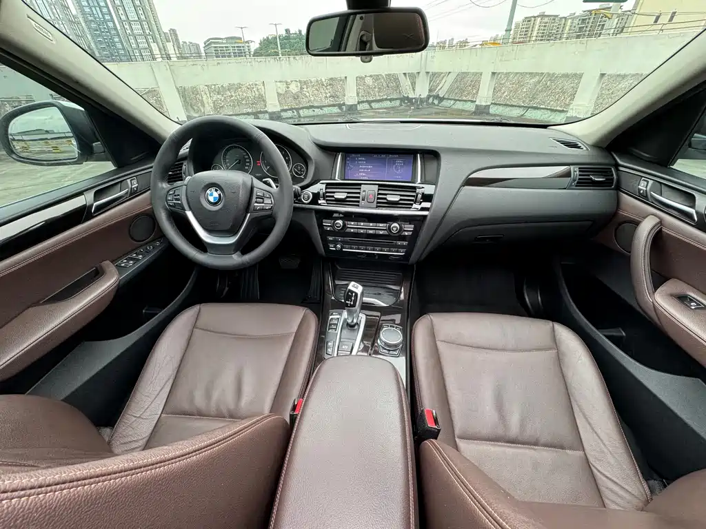 BMW X4 2016 — фото 12