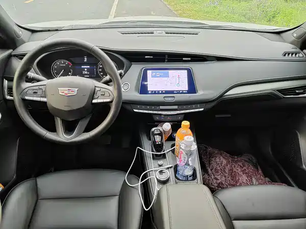 Cadillac XT4 2022