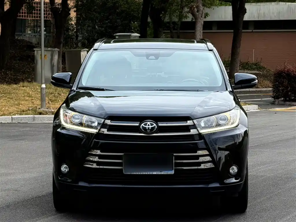 Toyota Highlander 2019 — фото 24