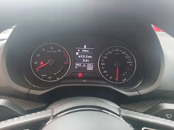 Audi Q2L 2018