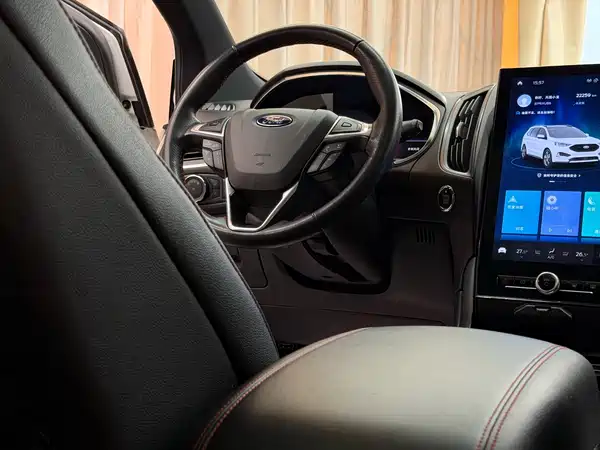 Ford Edge 2020