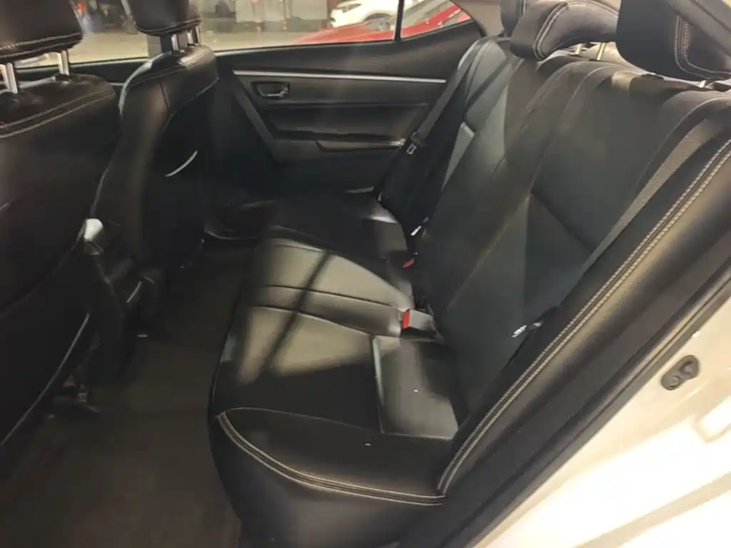 Toyota Corolla 2019 — фото 17