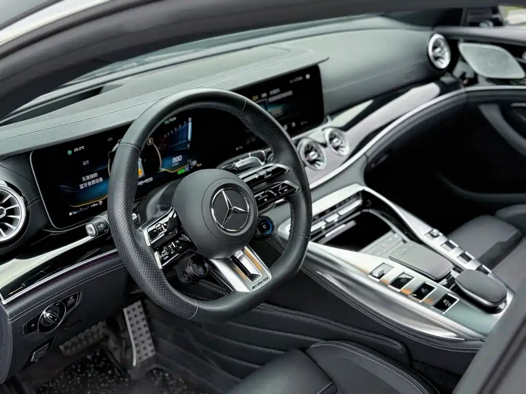 Mercedes-Benz AMG GT 2024 — фото 5