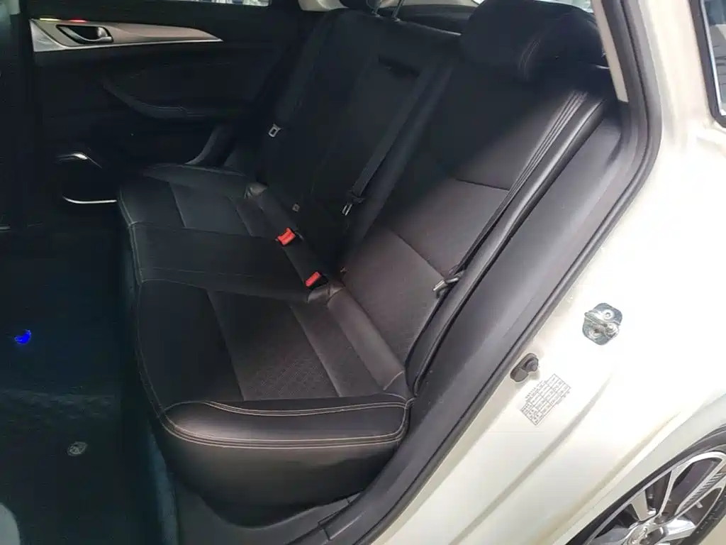 Changan Escape 2018 — фото 17