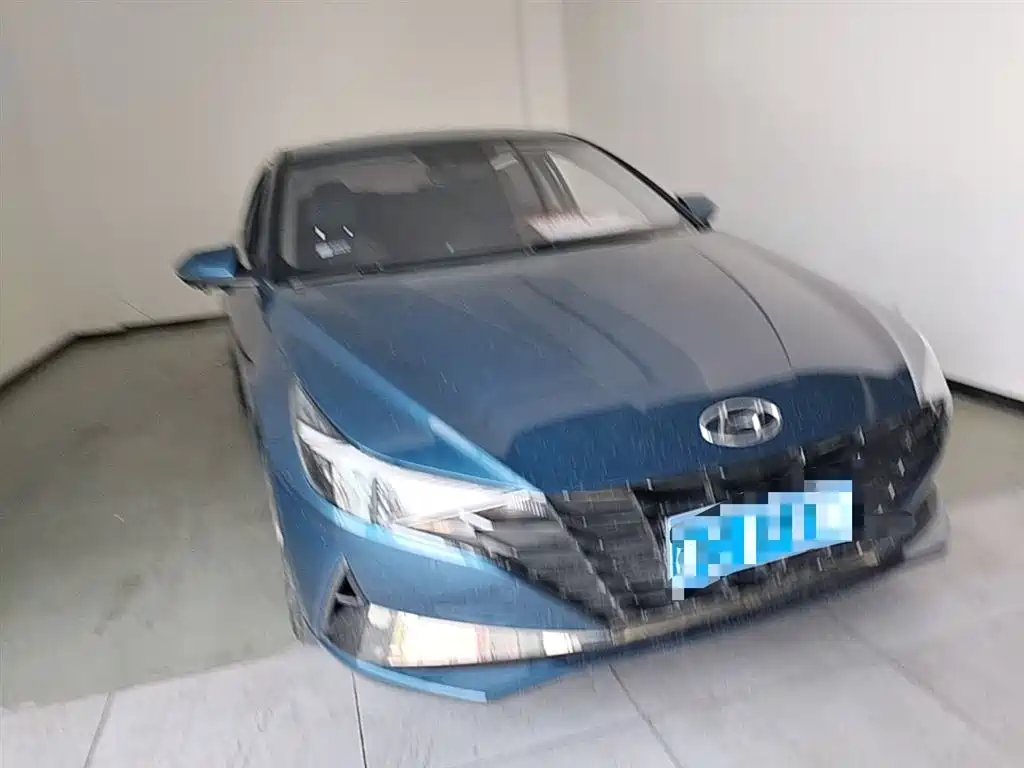 Hyundai Elantra 2022 — фото 4