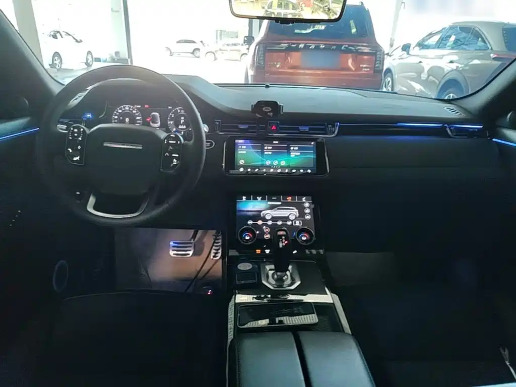 Land Rover Range Rover Evoque 2021 — фото 10