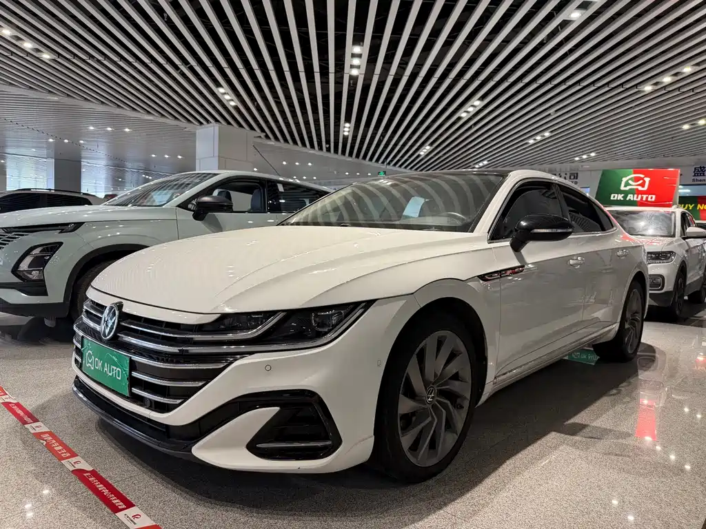 Volkswagen CC 2023 — фото 2