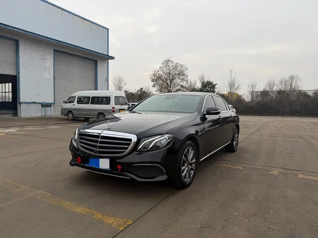 Mercedes-Benz E-Class 2017 — фото 1