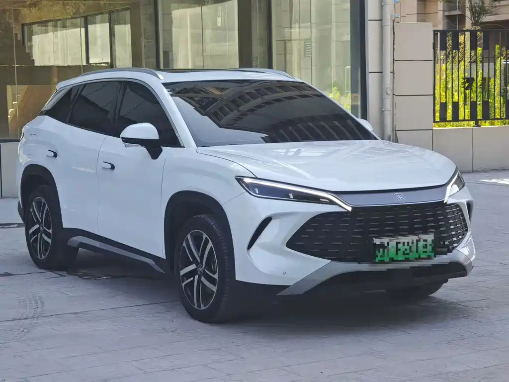 BYD Song L DM-i 2025 — фото 3