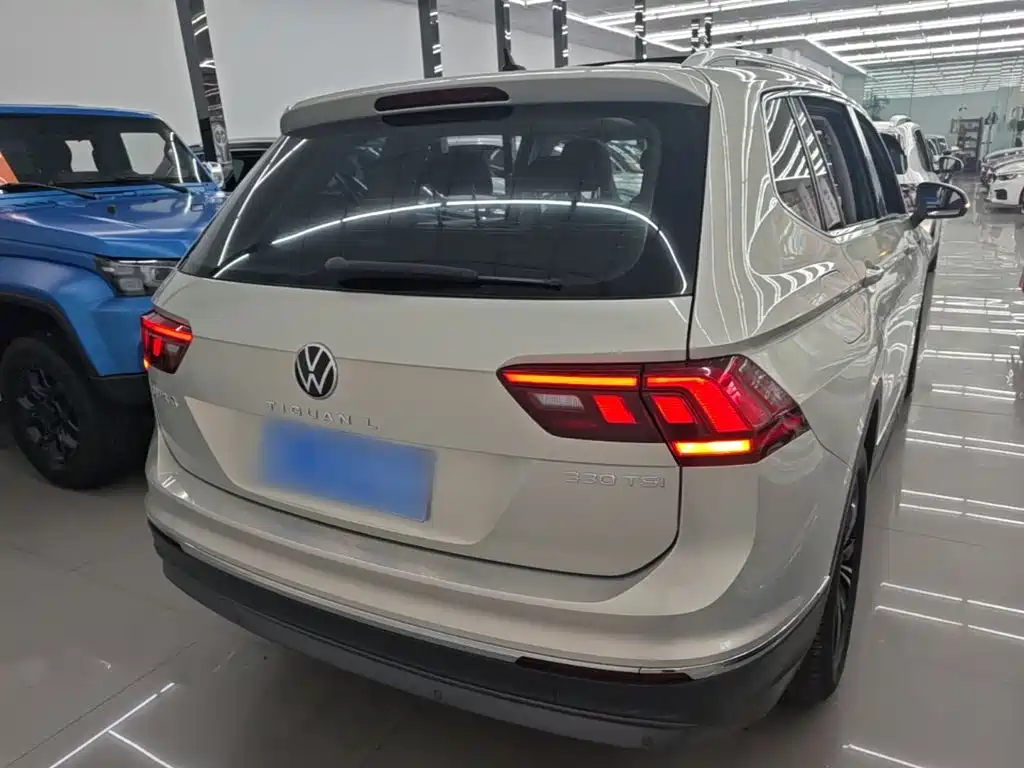 Volkswagen Tiguan L 2020 — фото 6