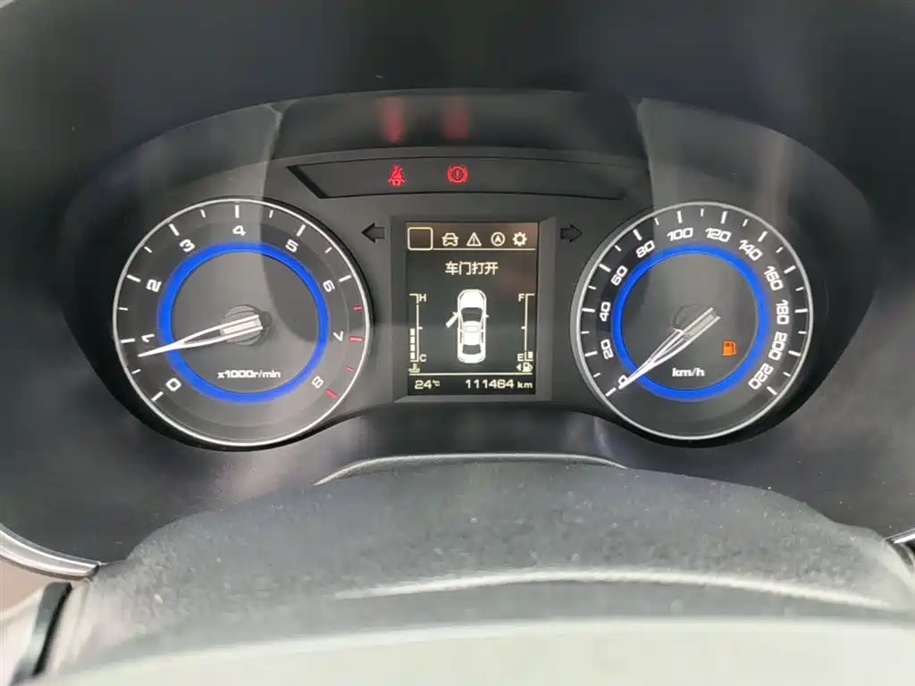 Changan Eado DT 2018 — фото 12