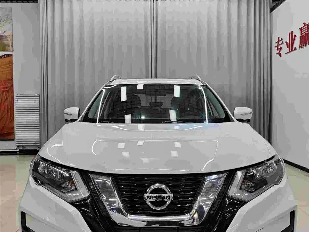Nissan X-Trail 2018 — фото 2