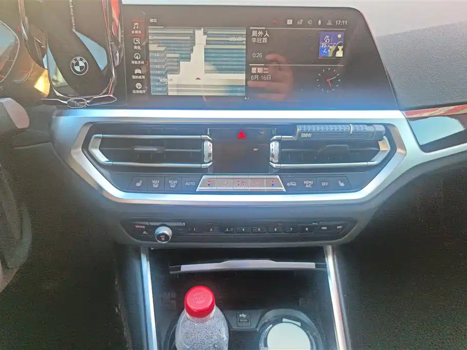 BMW 3 Series 2020 — фото 13