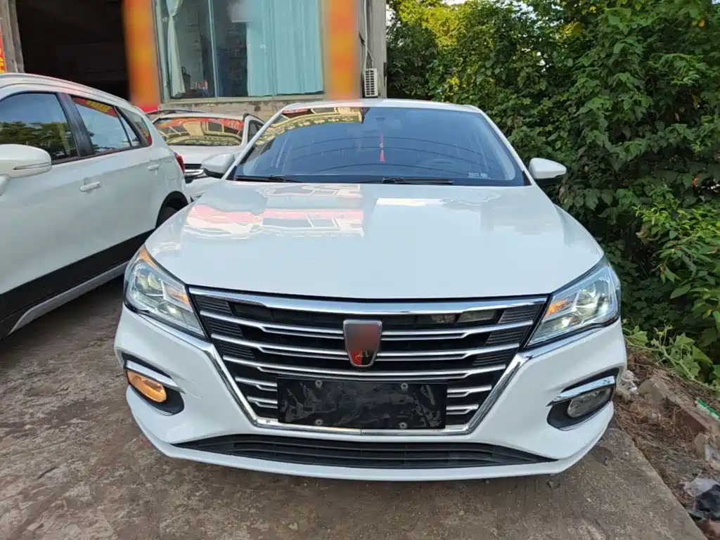 Roewe i5 2020