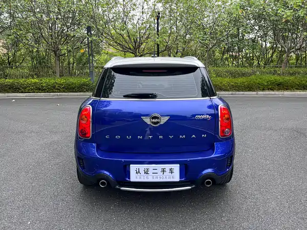 MINI Countryman 2014