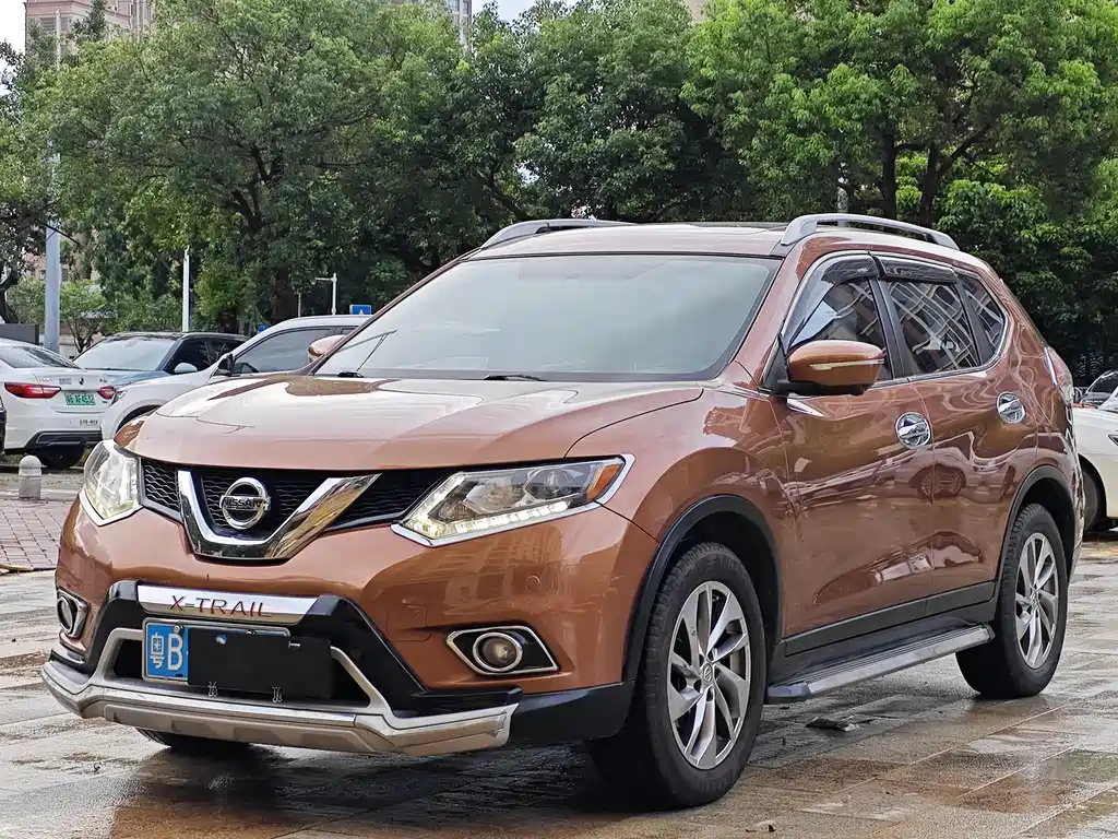 Nissan X-Trail 2014