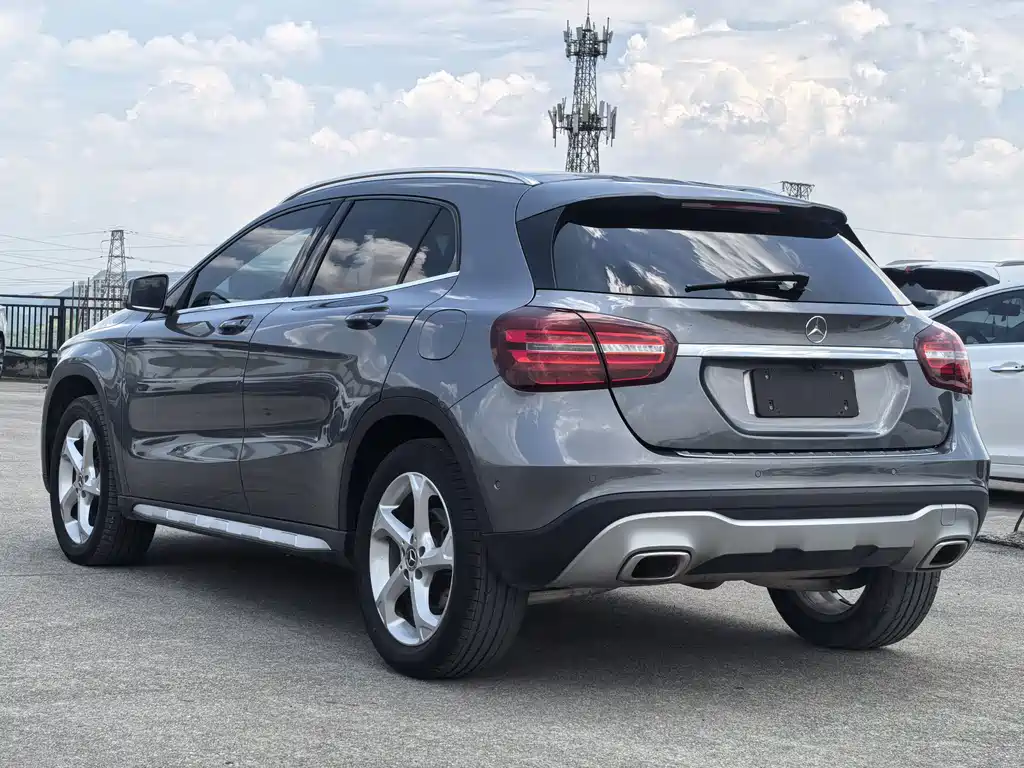 Mercedes-Benz GLA 2018